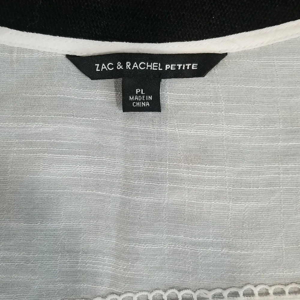 Zac & Rachel Square Neckline Short Sleeves White Top. Size PL - Picture 6 of 12